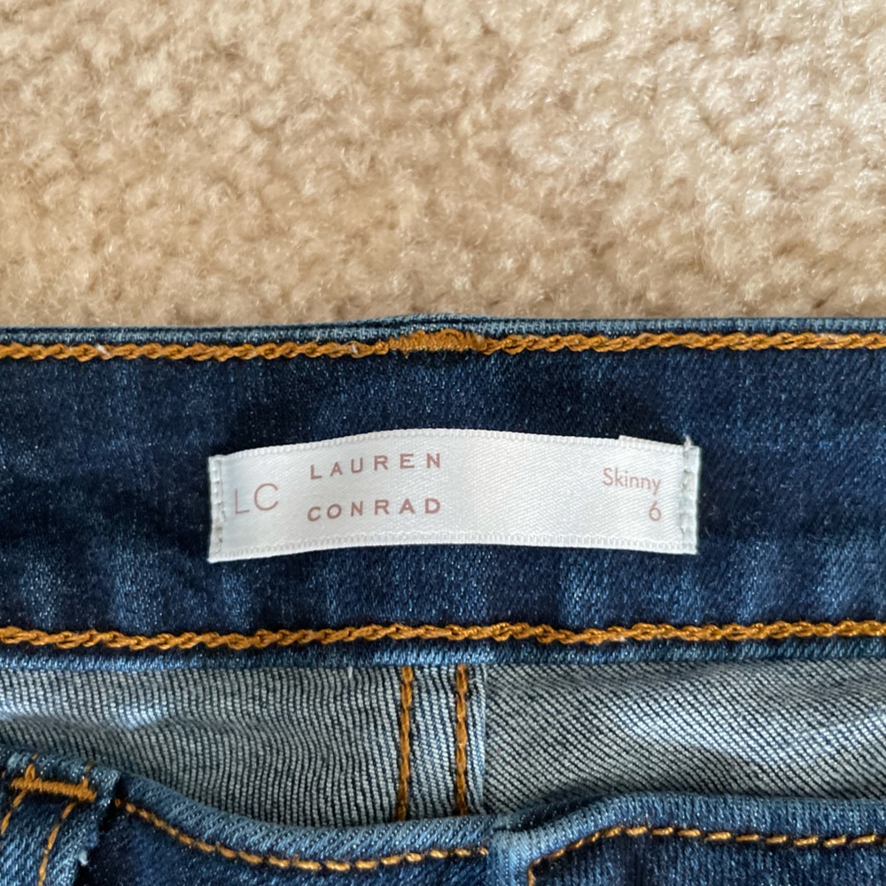 Lauren Conrad Women's High Rise Skinny Jeans (Size 6)